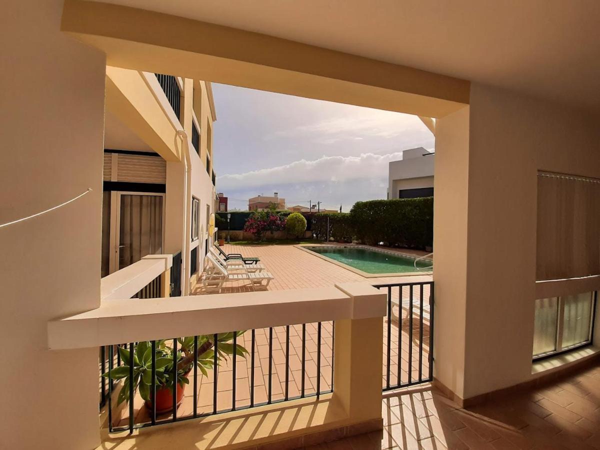 Mjalvor - Apº Em Condominio Com Piscina المظهر الخارجي الصورة